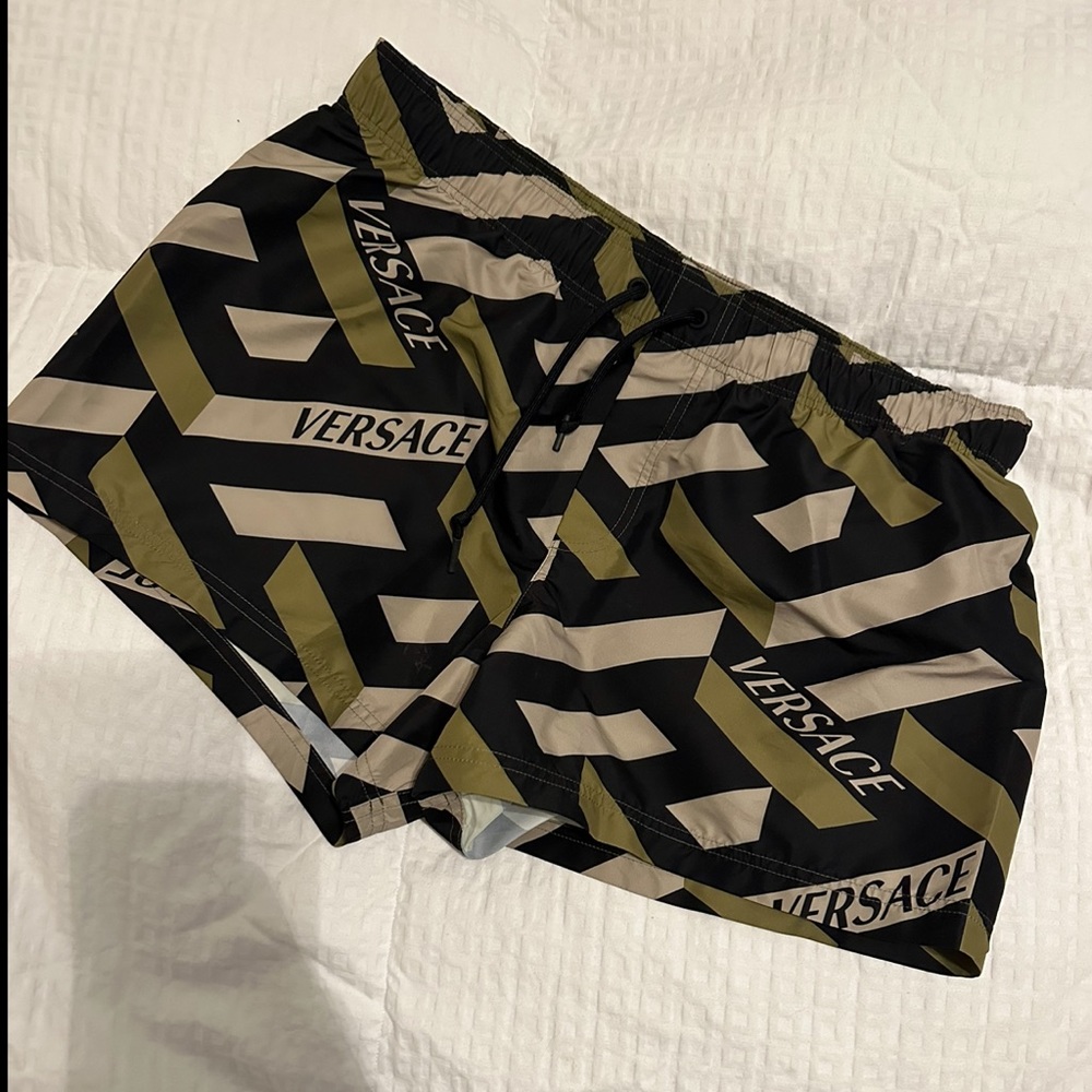 VERSACE MENS “LA GRECA” SWIM TRUNKS